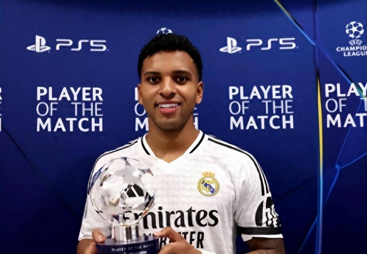 曼城遗憾！欧冠战役中2位弃将闪耀，阿尔瓦雷斯7场贡献8球